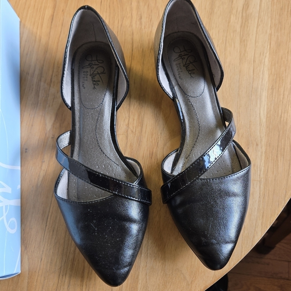 Black Flats by Life Stride Womens Size 9.5